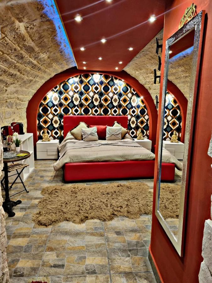 Luxury Borgo Antico Apartment Бари Екстериор снимка